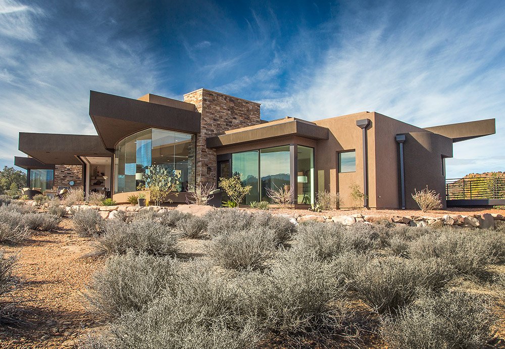 Beautiful desert home on Anasazi Way by MJ Construction